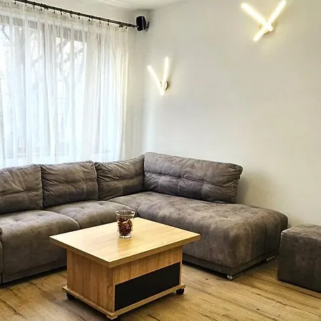 Apartament Yb