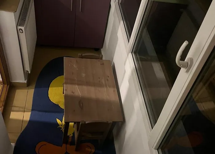 Yb Apartament Bucureşti