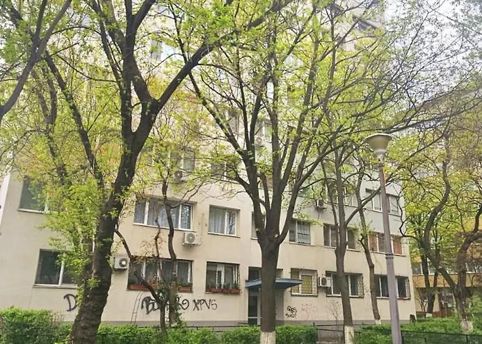 Yb Bucureşti