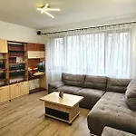 Апартаменти Yb